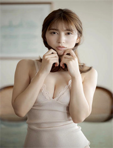 90后大胸美女-儿媳媳妇的爱高清HD3完整版