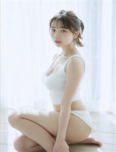 长泽梓 白衣浴室-御姐pk正太