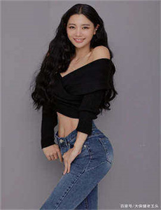 花吃了那女孩
